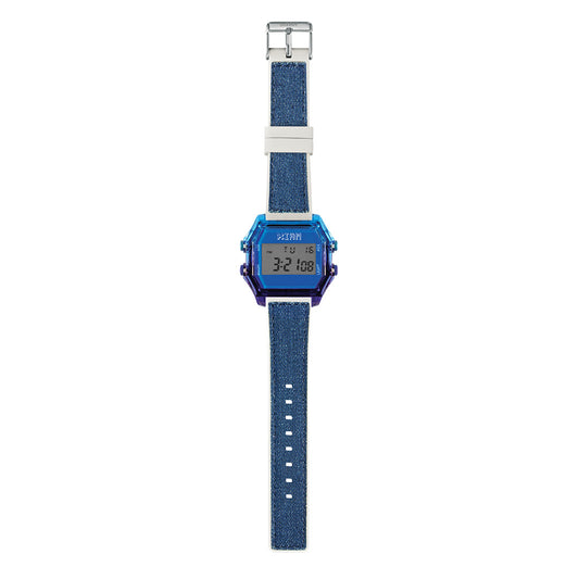 Iam IAM-KIT530 watch for man with a blue dial and silicone strap.